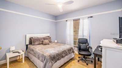 Home For Rent in Deland, Florida