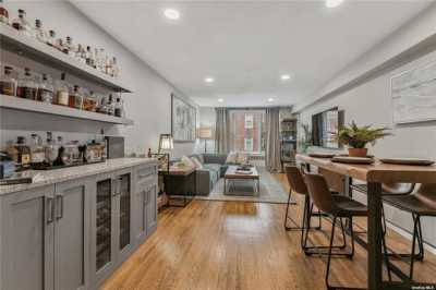 Home For Sale in Rockville Centre, New York