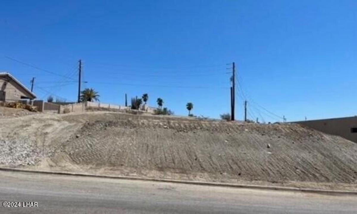 Picture of Residential Land For Sale in Lake Havasu City, Arizona, United States