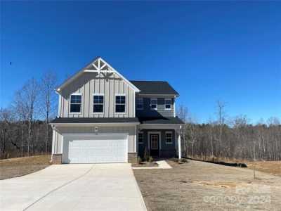 Home For Sale in Troutman, North Carolina