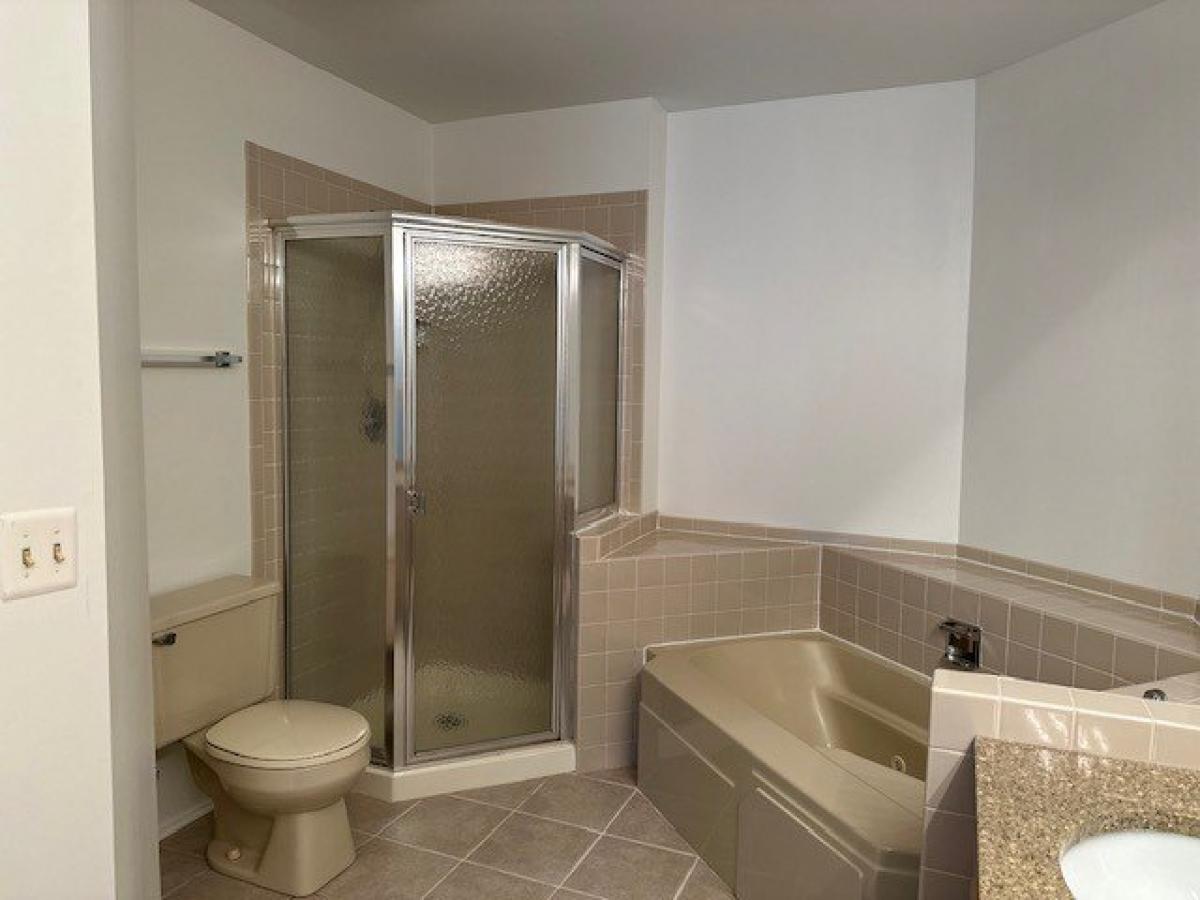 Picture of Home For Rent in Schaumburg, Illinois, United States