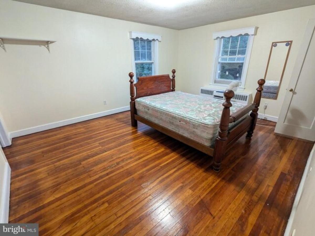 Picture of Home For Rent in Ewing, New Jersey, United States