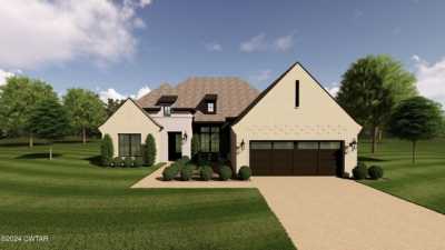 Home For Sale in Jackson, Tennessee