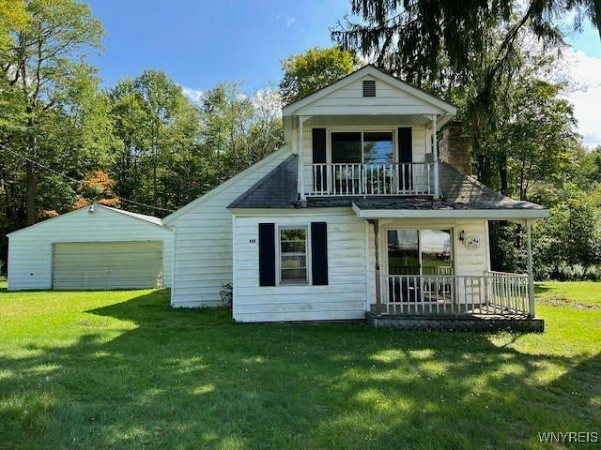 Picture of Home For Sale in Olean, New York, United States