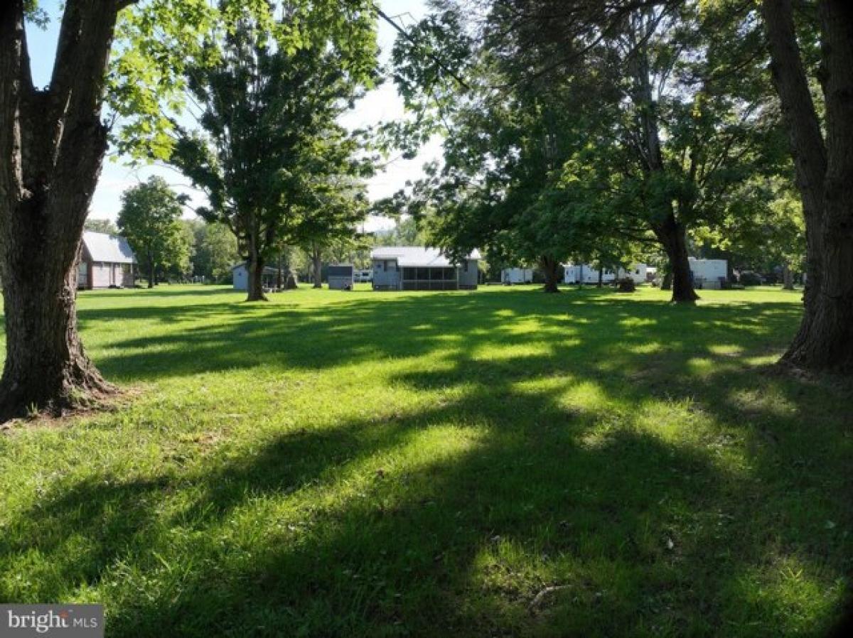 Picture of Home For Sale in Springfield, West Virginia, United States