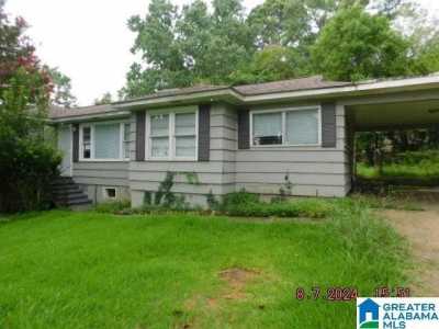 Home For Sale in Midfield, Alabama