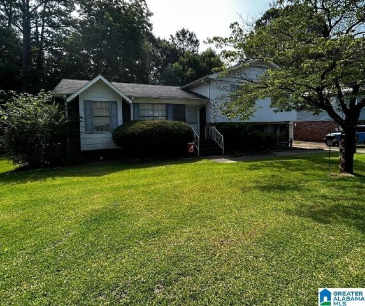 Picture of Home For Sale in Hueytown, Alabama, United States