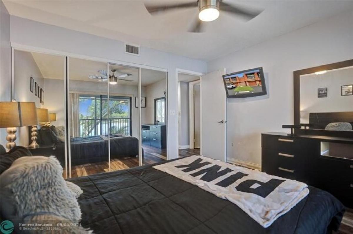 Picture of Home For Sale in North Lauderdale, Florida, United States