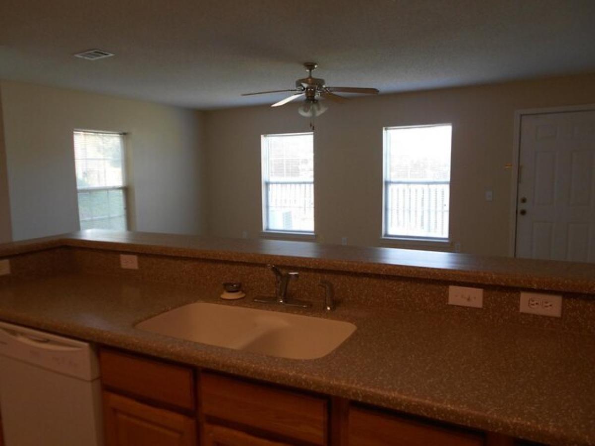 Picture of Home For Rent in Crestview, Florida, United States