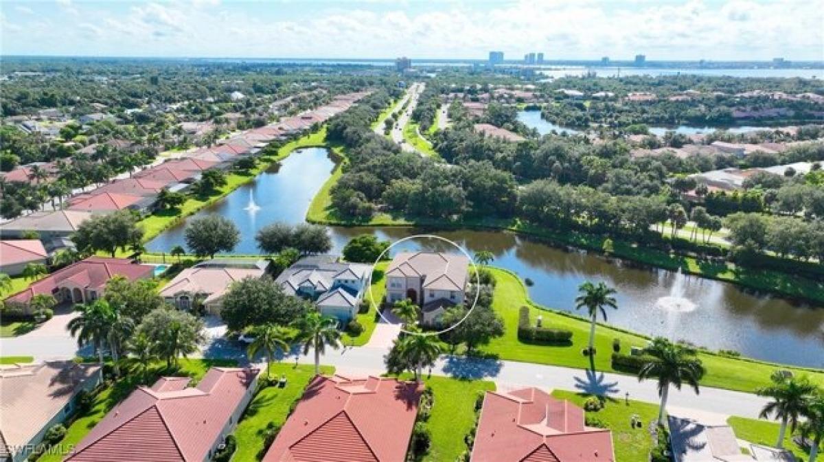 Picture of Home For Sale in North Fort Myers, Florida, United States