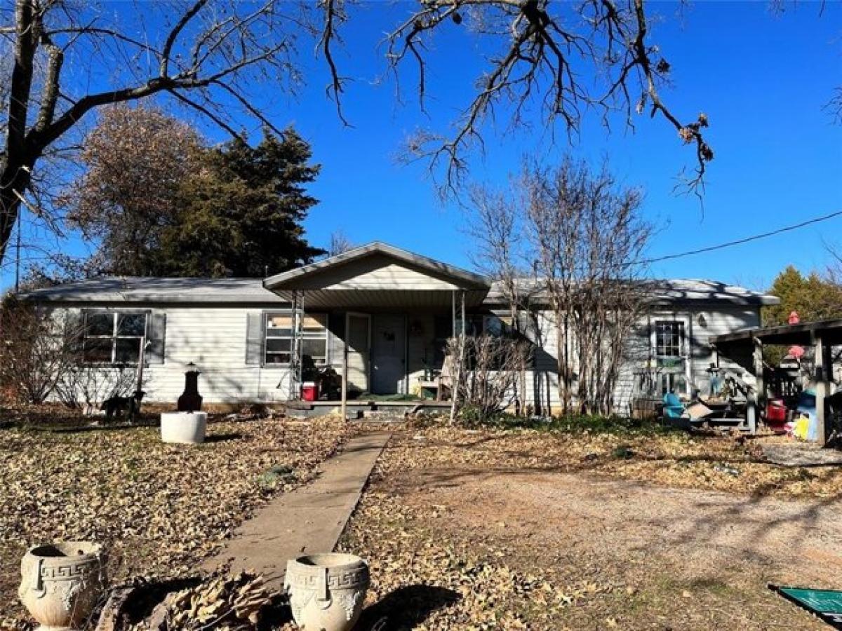 Picture of Home For Sale in Byars, Oklahoma, United States