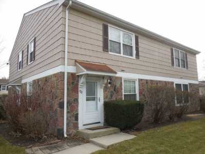 Home For Sale in Vernon Hills, Illinois