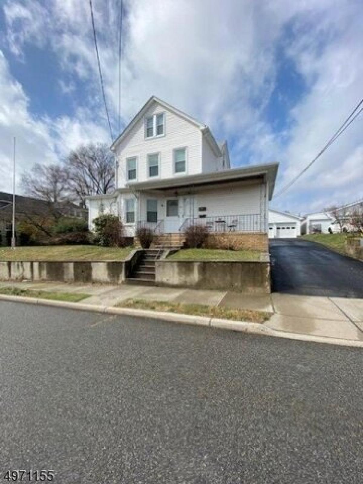 Picture of Home For Rent in Totowa, New Jersey, United States