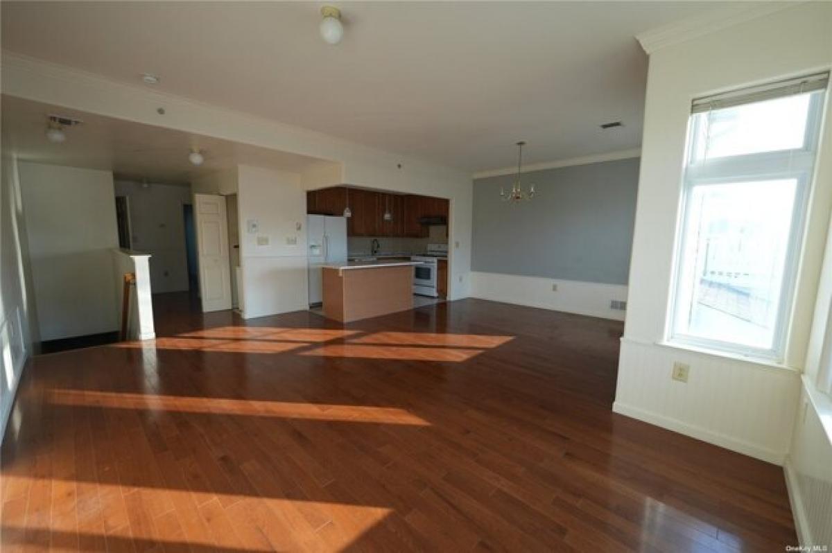 Picture of Apartment For Rent in Arverne, New York, United States