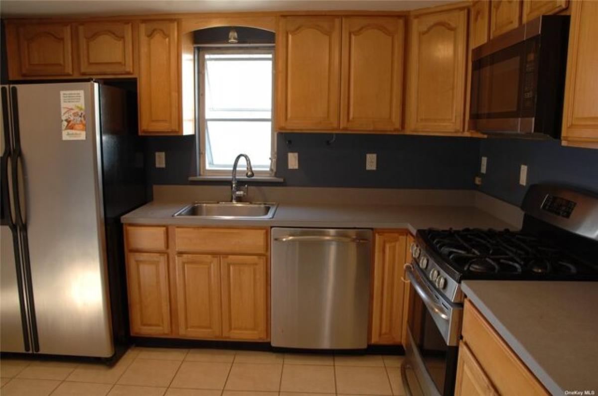 Picture of Home For Rent in Long Beach, New York, United States