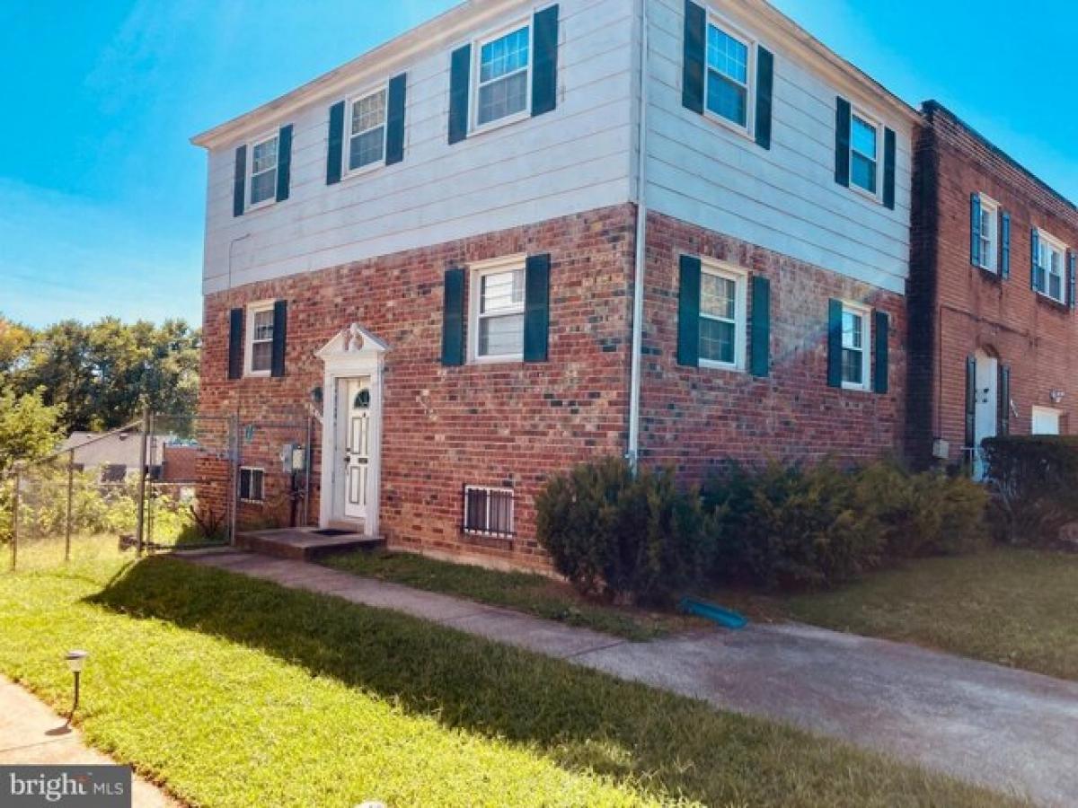 Picture of Home For Sale in Capitol Heights, Maryland, United States