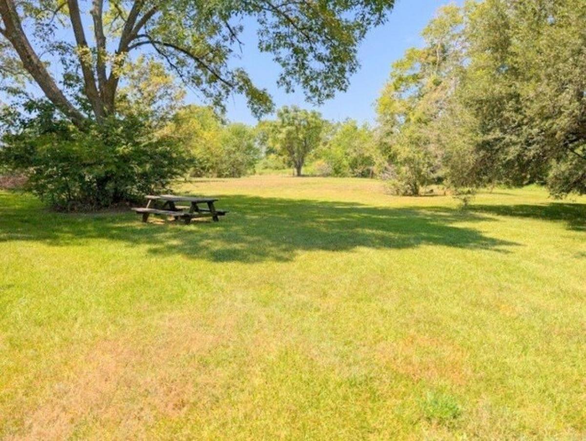 Picture of Residential Land For Sale in Crockett, Texas, United States