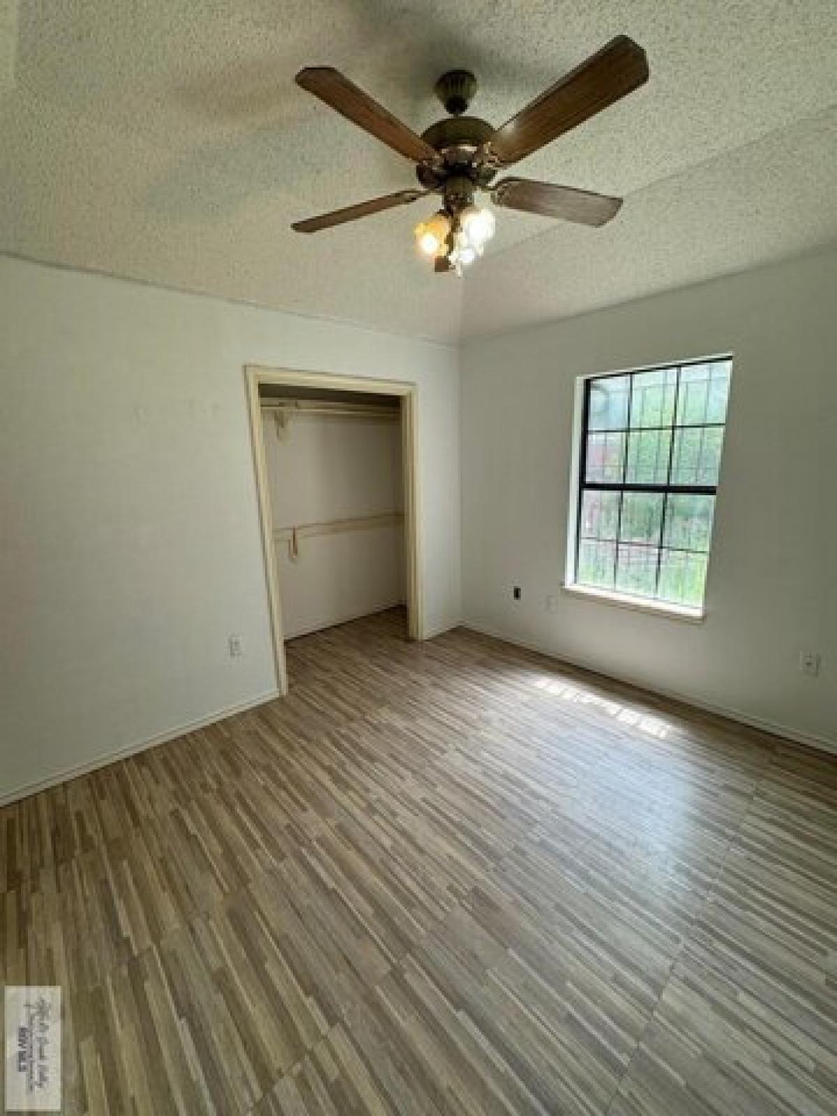 Picture of Home For Sale in Brownsville, Texas, United States