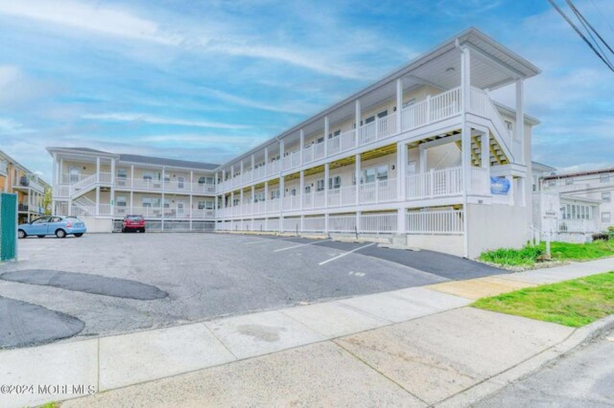 Picture of Apartment For Rent in Bradley Beach, New Jersey, United States