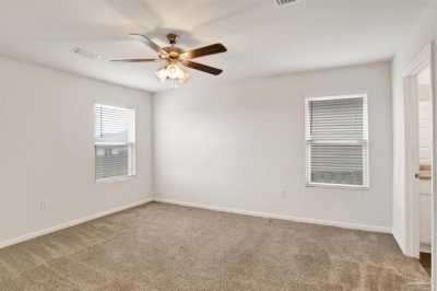 Home For Rent in Milton, Florida