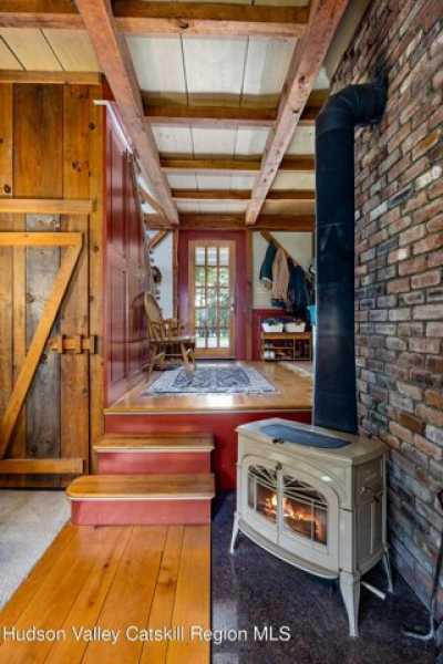 Home For Sale in West Shokan, New York