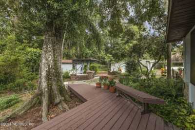 Home For Sale in Satsuma, Florida