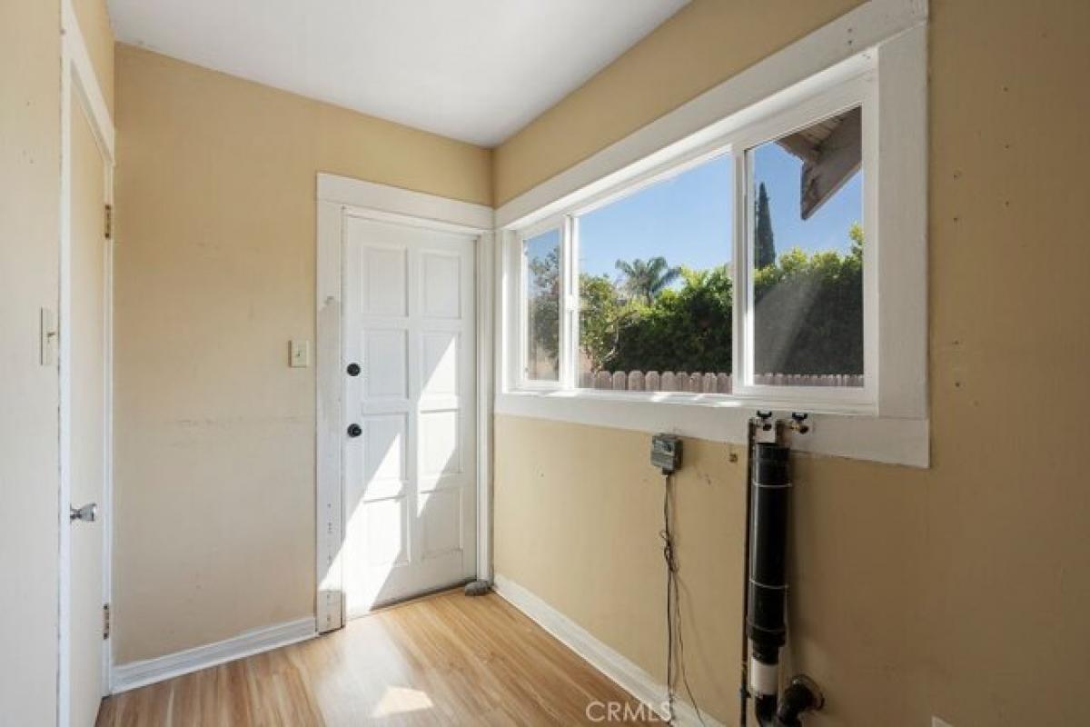 Picture of Home For Sale in Glendale, California, United States