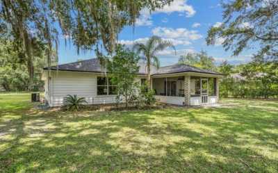 Home For Sale in Lake City, Florida