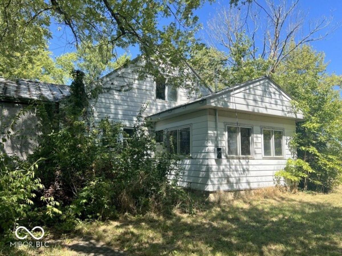 Picture of Home For Sale in Alexandria, Indiana, United States