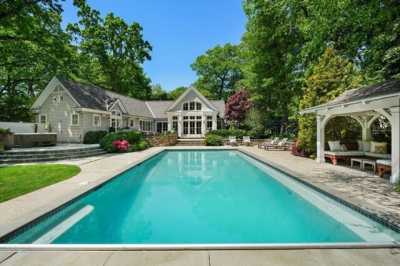 Home For Sale in Wellesley, Massachusetts