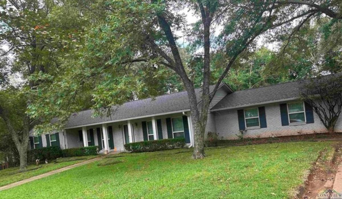 Picture of Home For Sale in Longview, Texas, United States