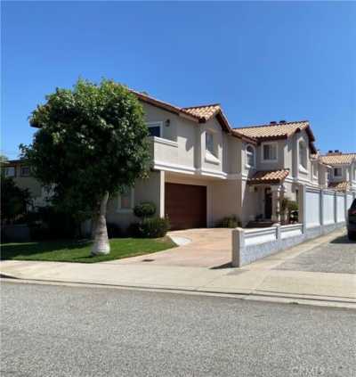 Home For Rent in Redondo Beach, California