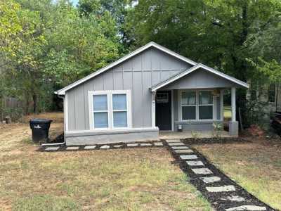 Home For Sale in Denison, Texas