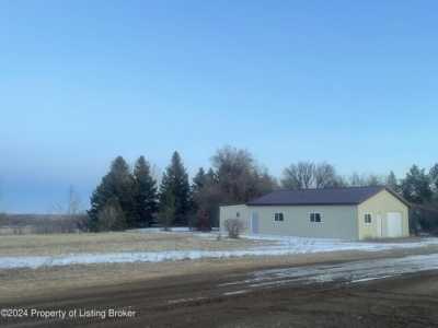 Home For Sale in Manning, North Dakota