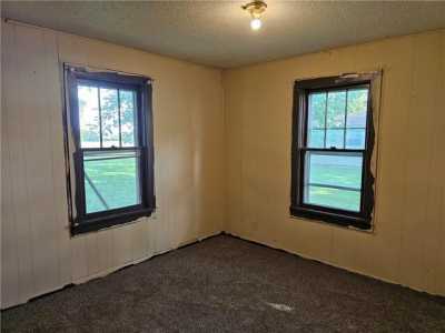 Home For Sale in Toledo, Illinois