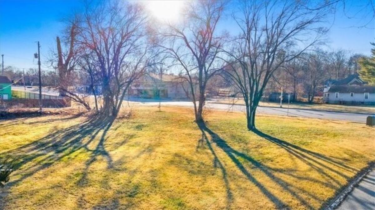 Picture of Residential Land For Sale in Kansas City, Kansas, United States