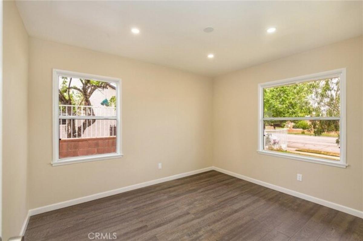 Picture of Home For Rent in Pacoima, California, United States