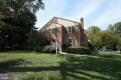 Home For Sale in Bethesda, Maryland