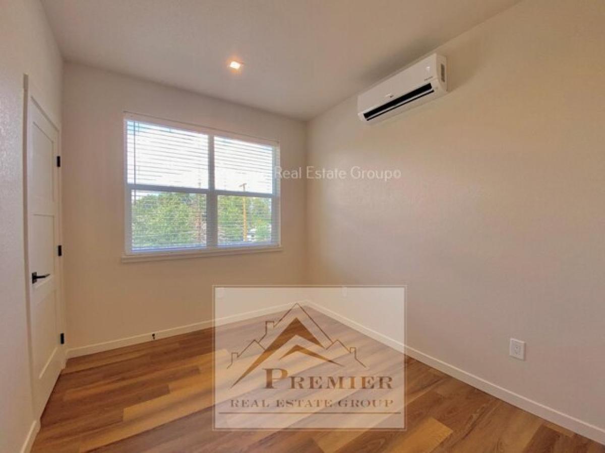 Picture of Apartment For Rent in Colorado Springs, Colorado, United States