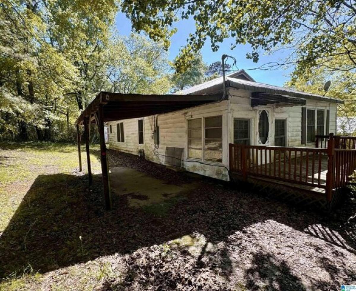 Picture of Home For Sale in Warrior, Alabama, United States