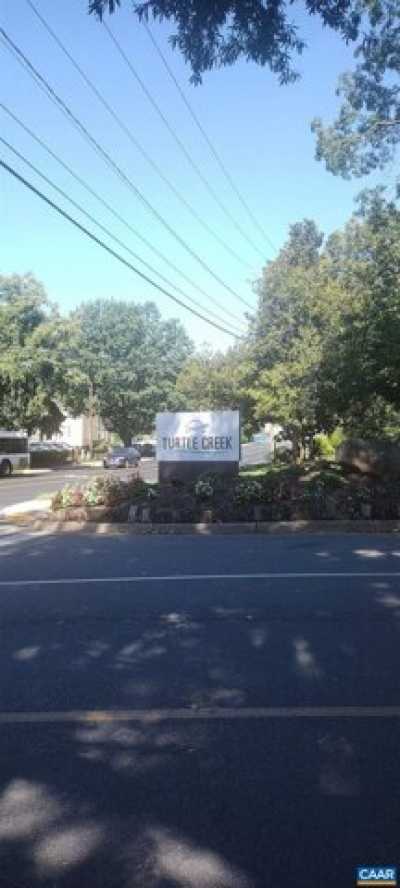 Home For Rent in Charlottesville, Virginia