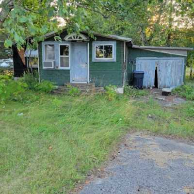 Home For Sale in Sturgeon Bay, Wisconsin