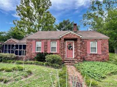 Home For Sale in Geneva, Alabama