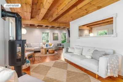 Home For Sale in Southold, New York