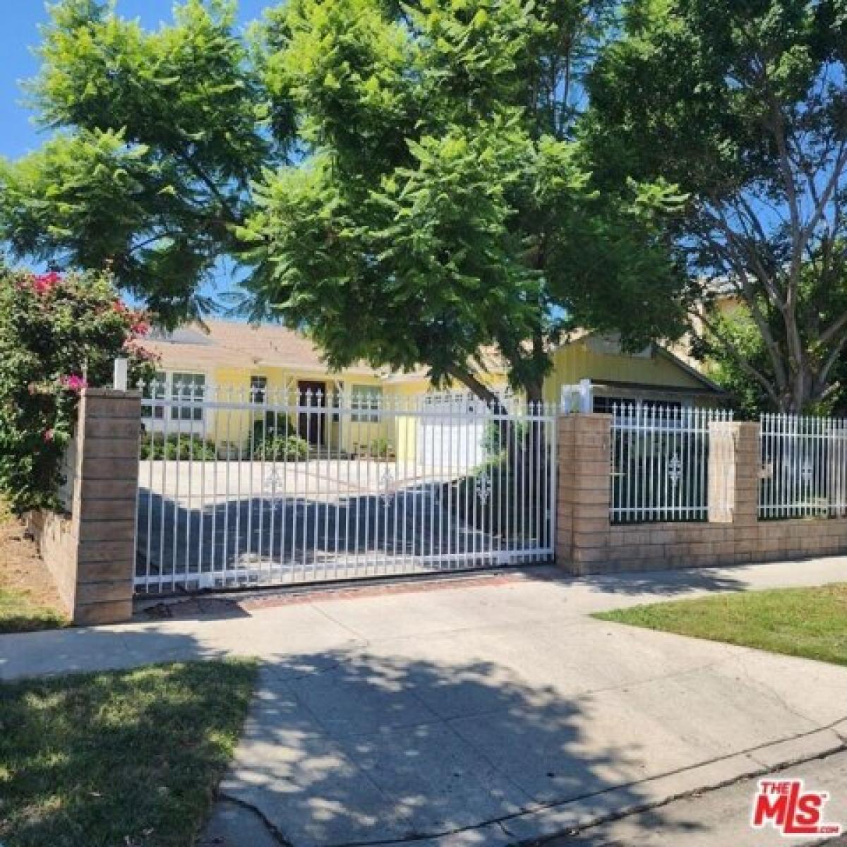 Picture of Home For Sale in Northridge, California, United States