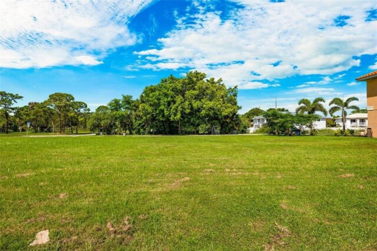 Picture of Residential Land For Sale in Seminole, Florida, United States