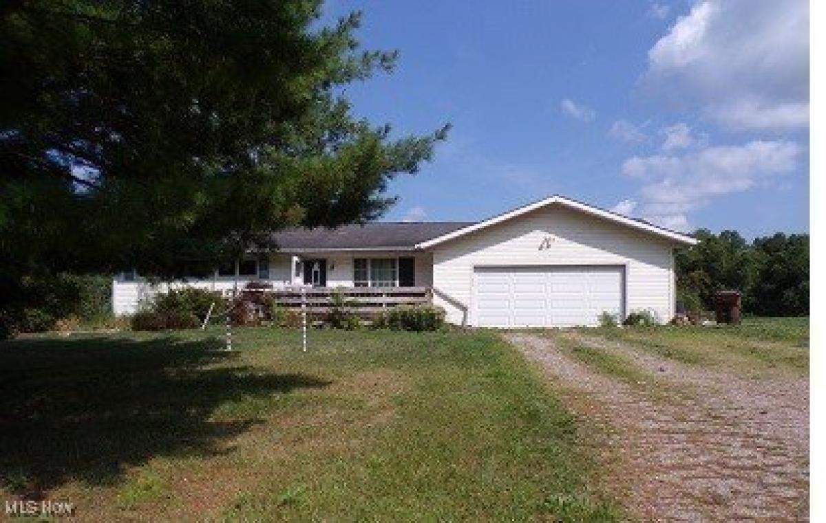 Picture of Home For Sale in Dresden, Ohio, United States