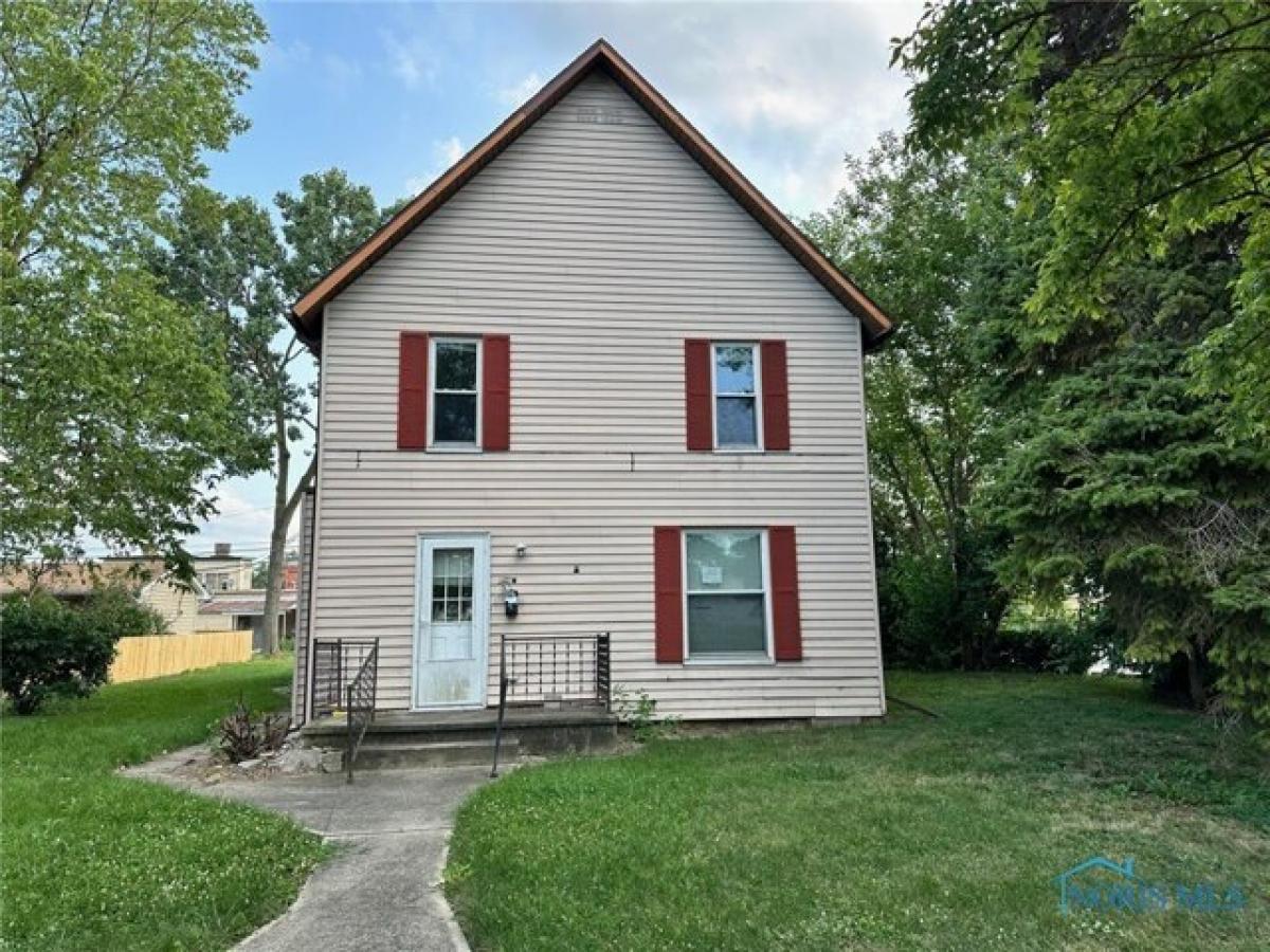 Picture of Home For Sale in Woodville, Ohio, United States