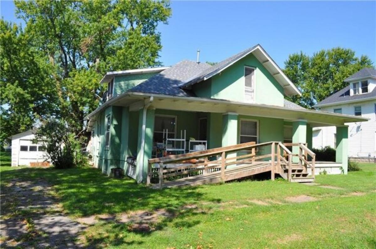 Picture of Home For Sale in King City, Missouri, United States