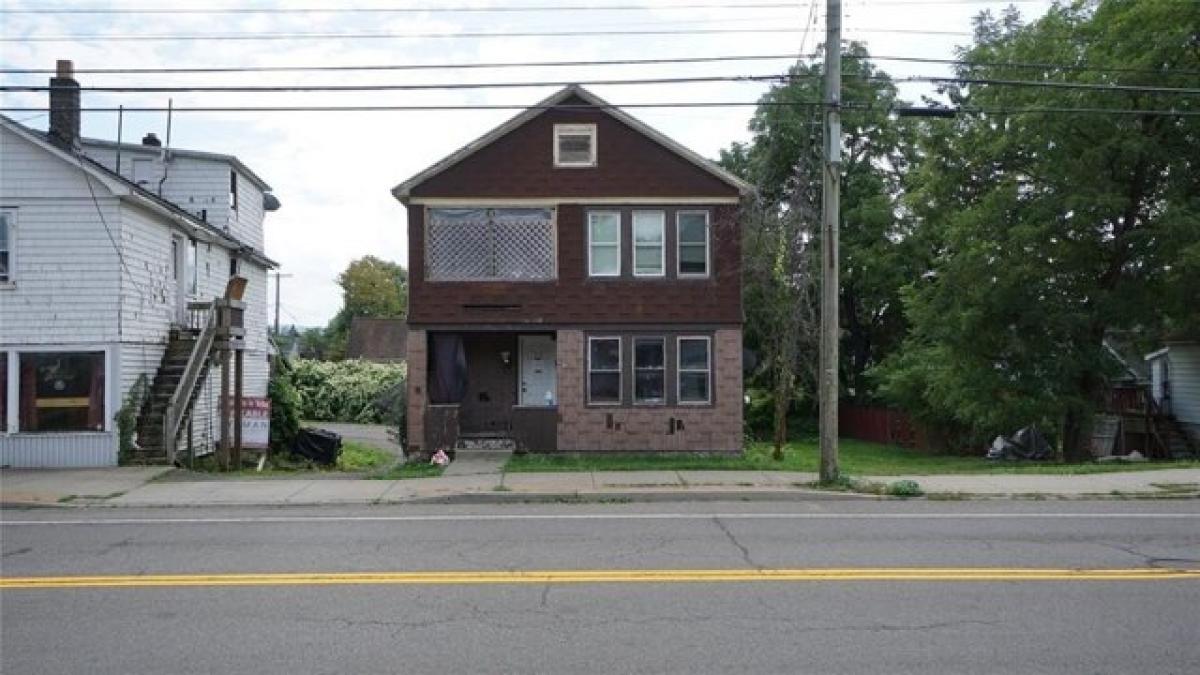 Picture of Home For Sale in Johnson City, New York, United States